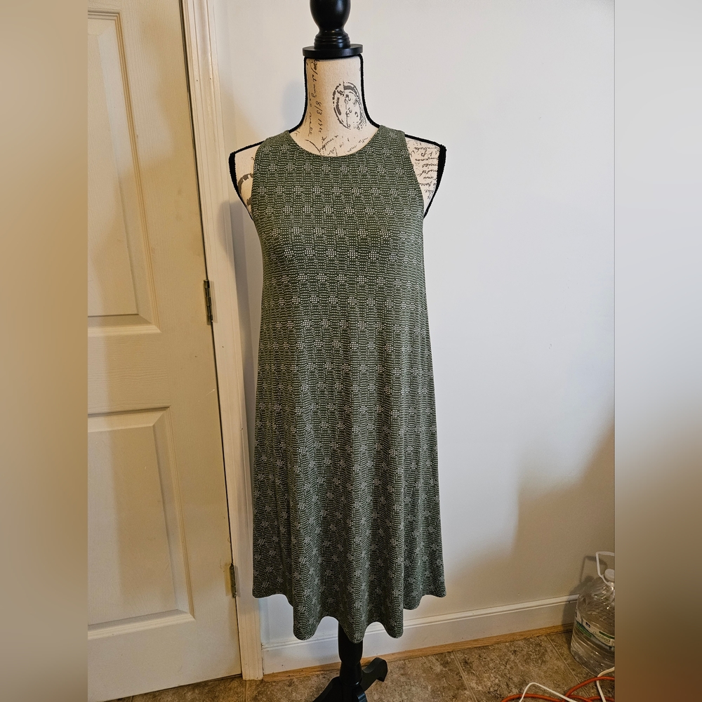 Old Navy Green sleeveless dress